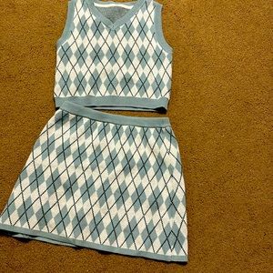 Youth Shirt and skirt set size 7/8